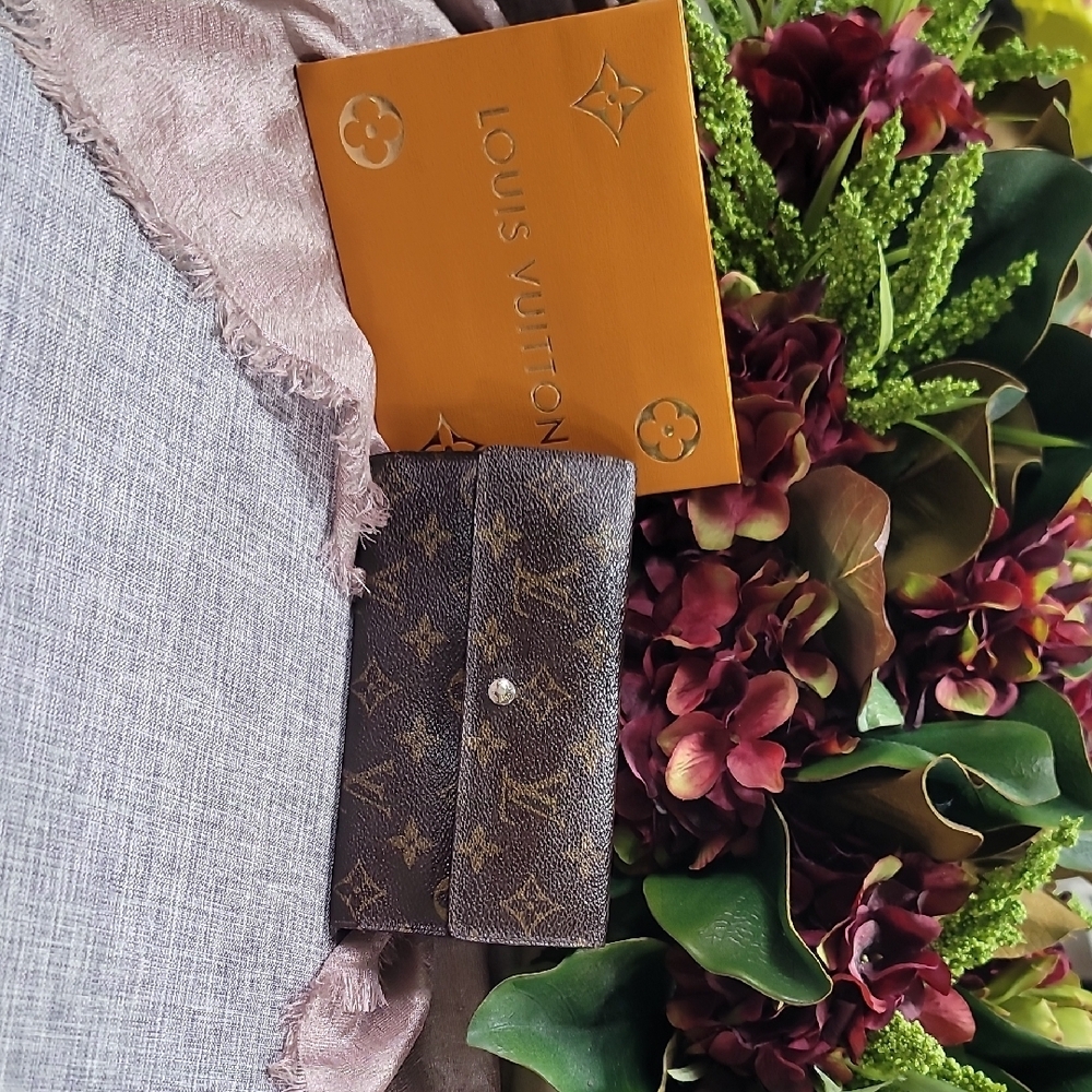 Louis Vuitton Brown Monogram Key Card Holder